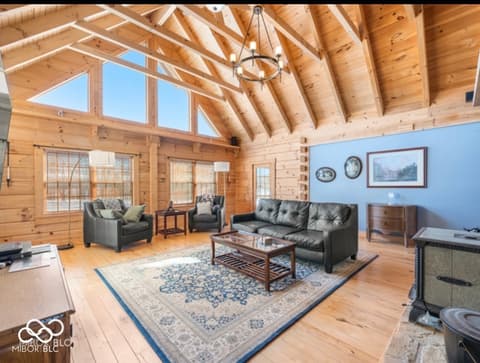 Living room at 4210 S County Road 400 E, North Vernon, IN
