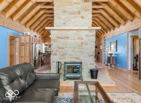 Living room at 4210 S County Road 400 E, North Vernon, IN