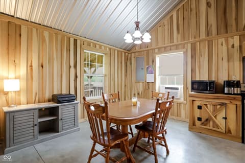 Photo of 9278 E Cooper Road, Morgantown, IN