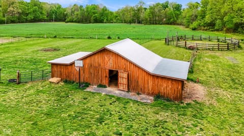 Photo of 9278 E Cooper Road, Morgantown, IN