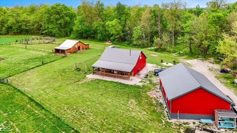 Photo of 9278 E Cooper Road, Morgantown, IN