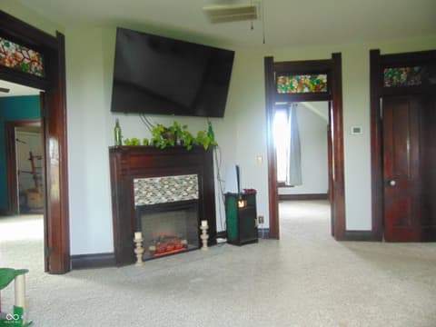 Living room at 679 S 1050 W, Jamestown, IN