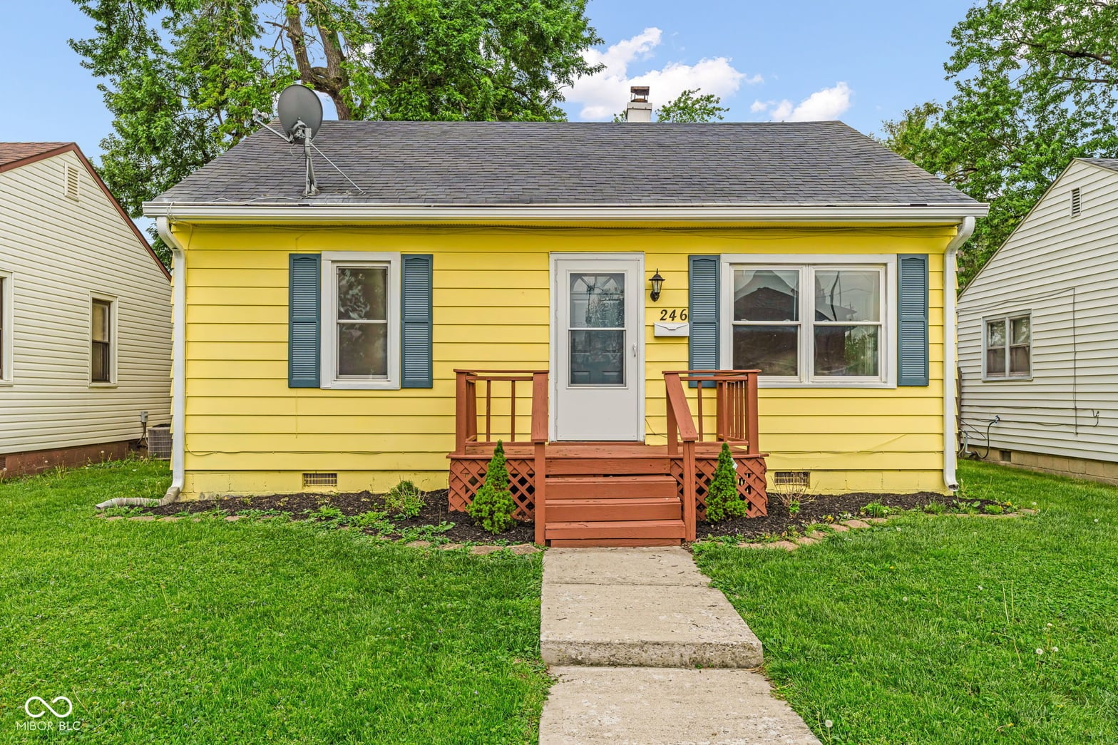 Photo of 246 N 6th Avenue, Beech Grove, IN