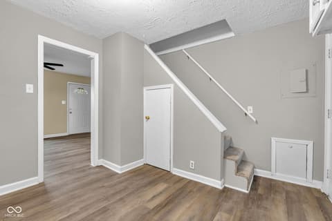 Photo of 246 N 6th Avenue, Beech Grove, IN