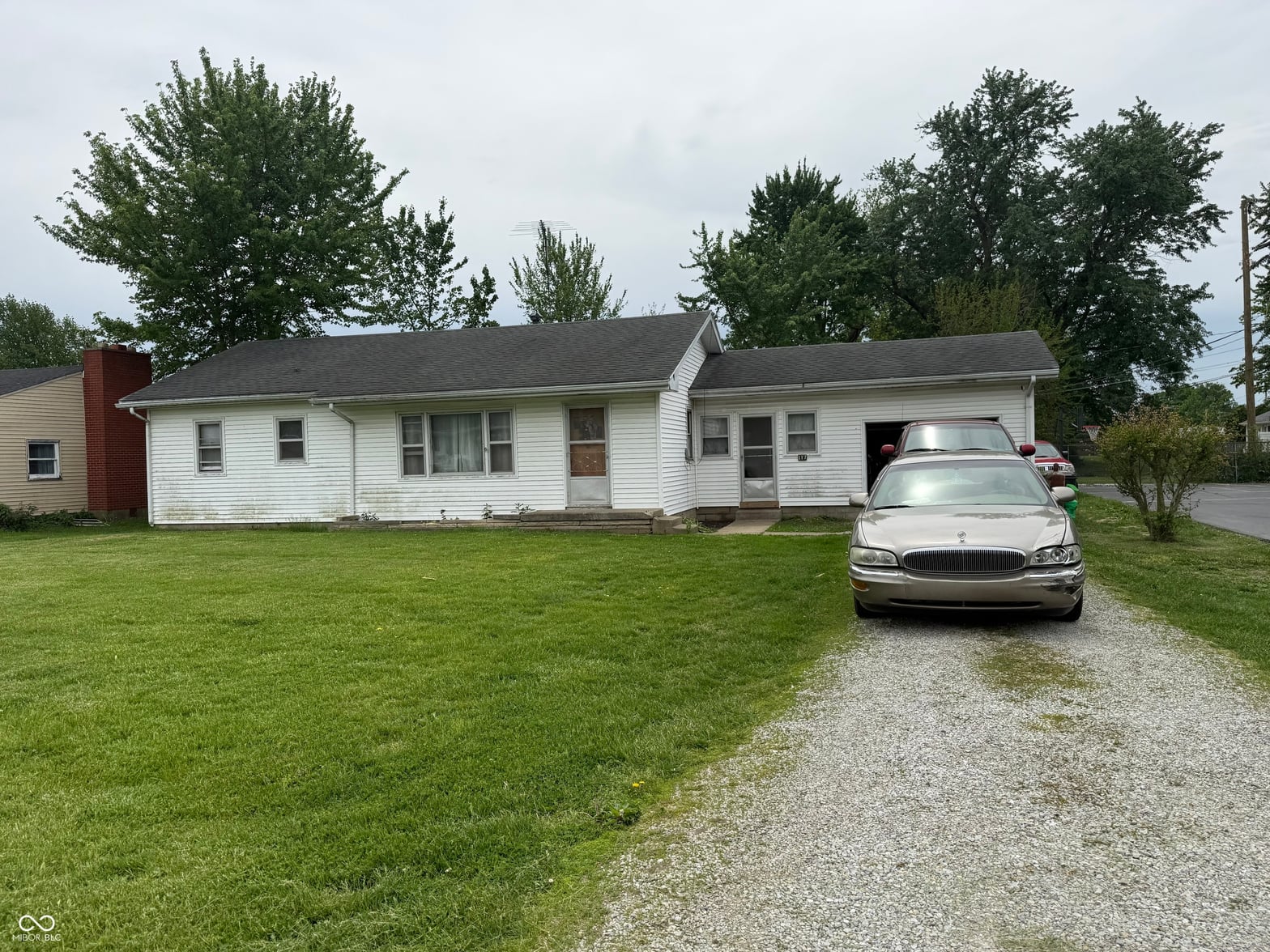 Photo of 117 E Barachel Lane, Greensburg, IN