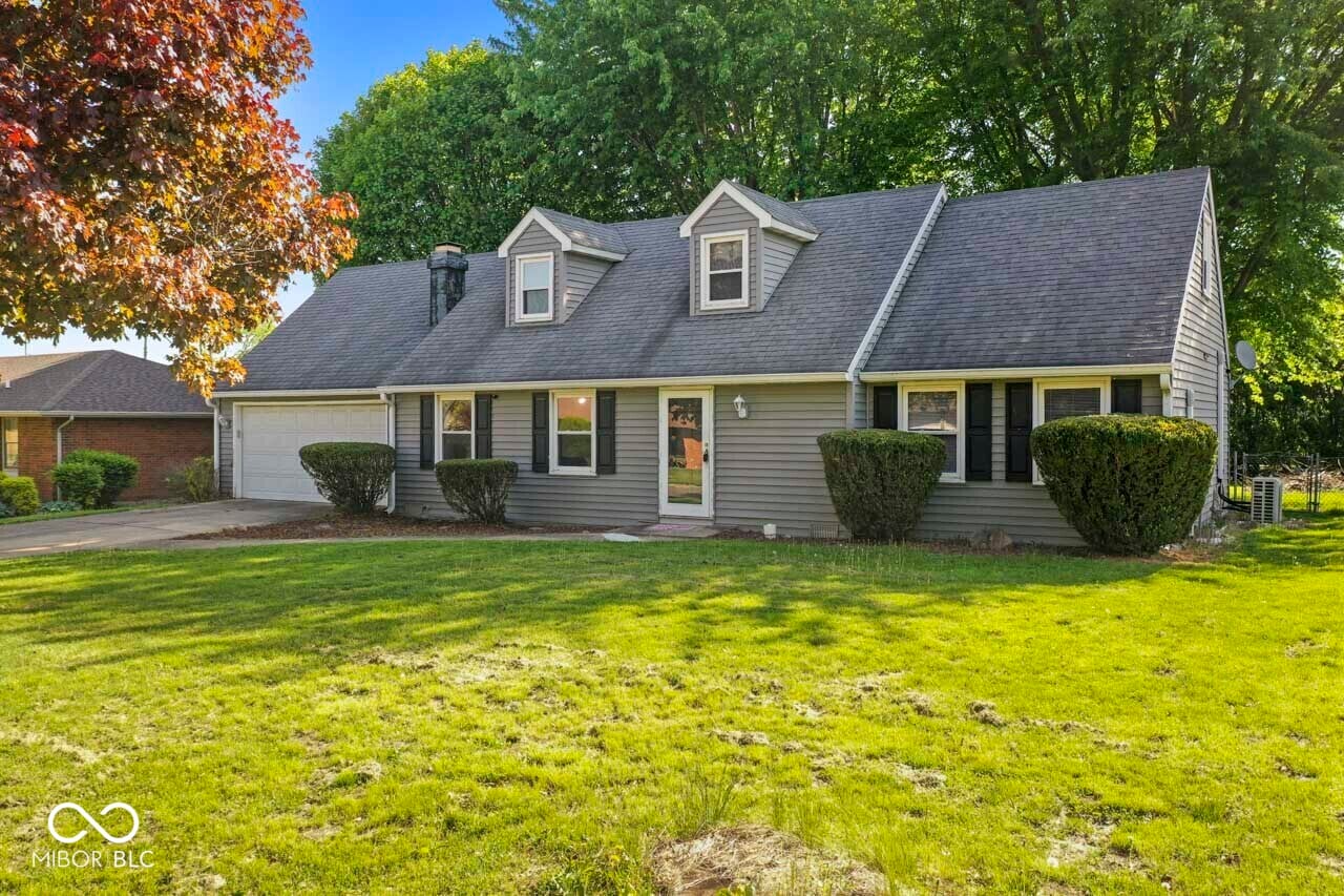 Front exterior at 124 N Roby Drive, Anderson, IN