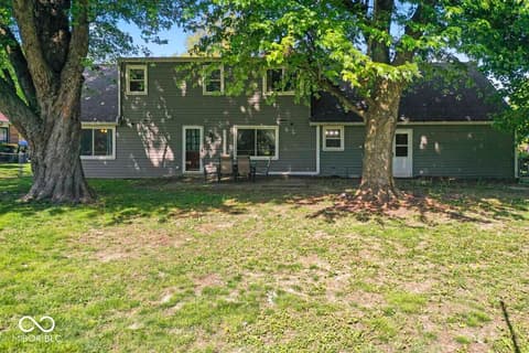 Backyard at 124 N Roby Drive, Anderson, IN