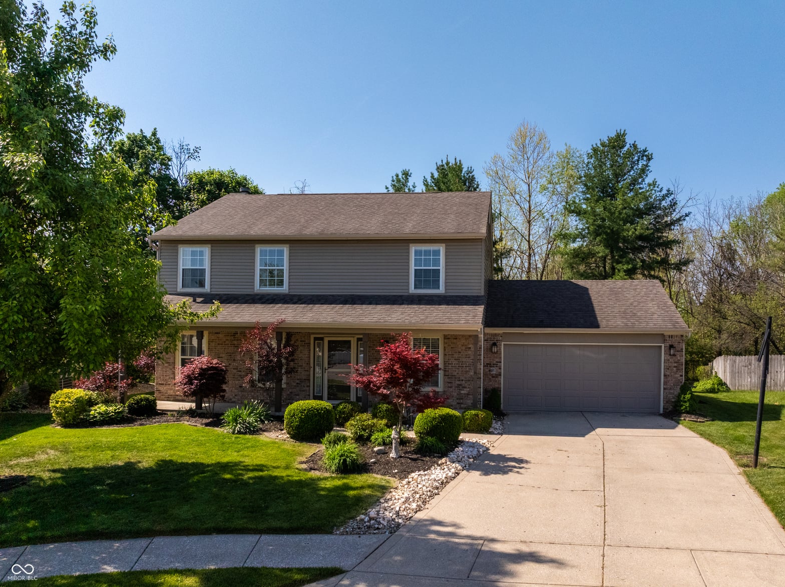 Front exterior at 515 Buffalo Run Drive, Indianapolis, IN