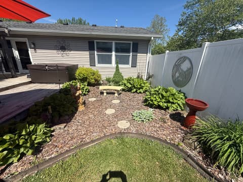 Photo of 15645 E County Road 500 N, Hope, IN