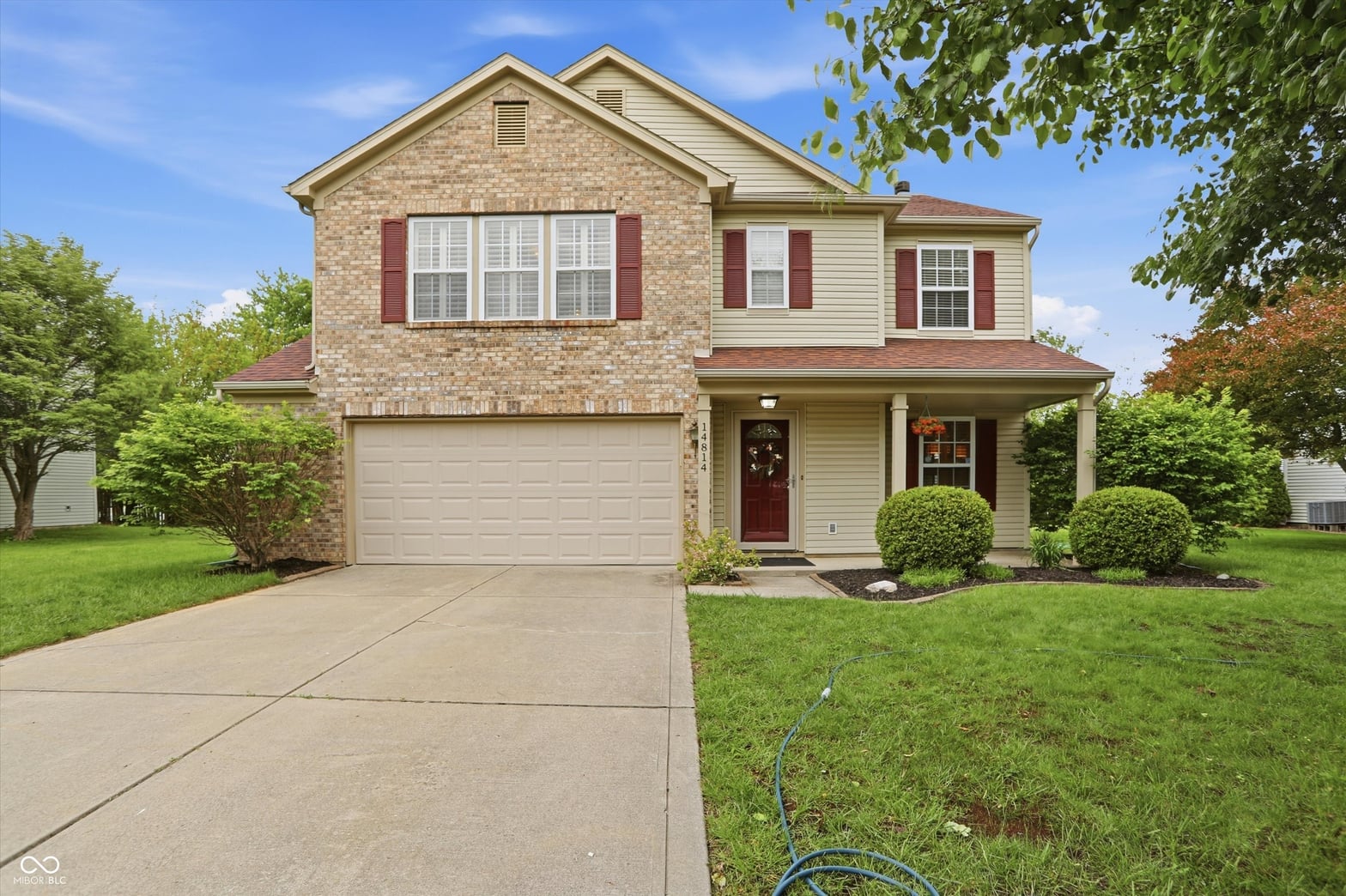 Front exterior at 14814 Drayton Drive, Noblesville, IN