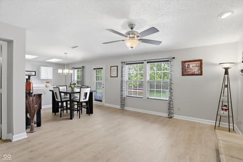 Dining room at 14814 Drayton Drive, Noblesville, IN