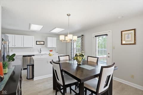 Dining room at 14814 Drayton Drive, Noblesville, IN