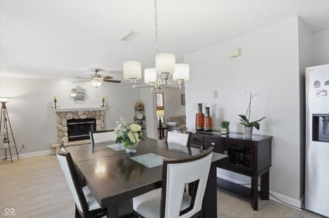 Dining room at 14814 Drayton Drive, Noblesville, IN