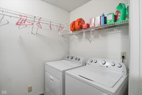 Laundry room at 14814 Drayton Drive, Noblesville, IN