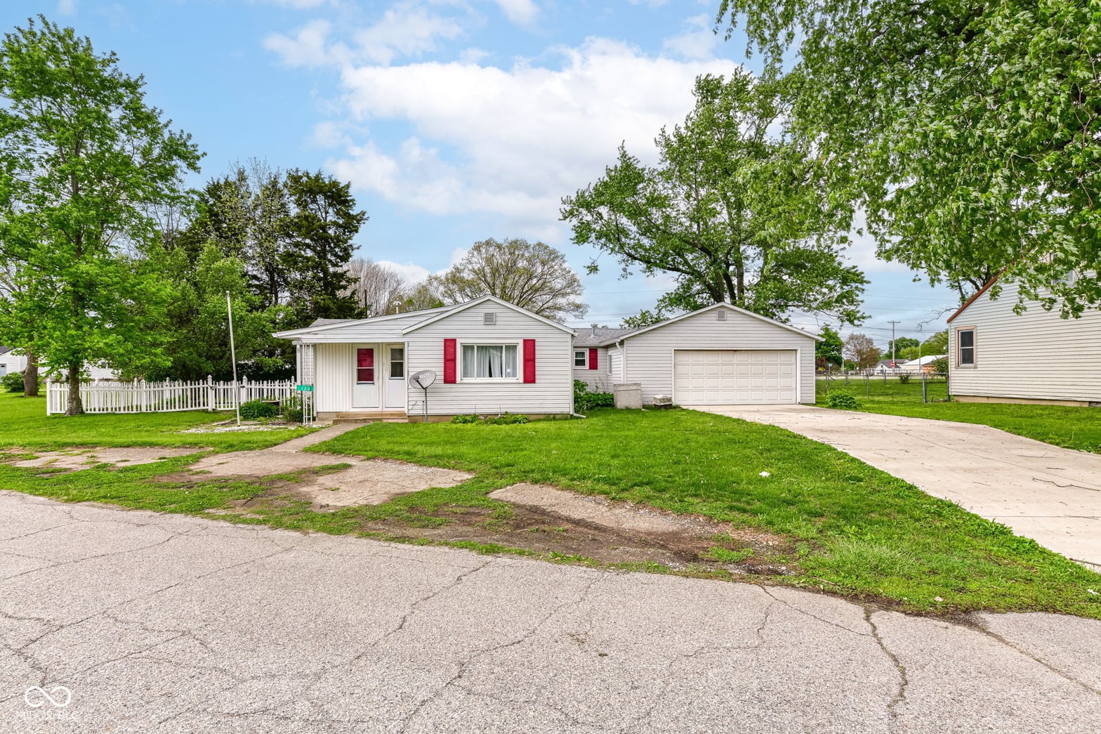 Photo of 120 S A Street, Elwood, IN
