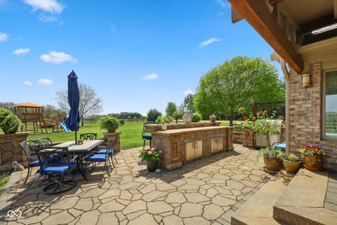 Photo of 5915 E 350 N, Franklin, IN