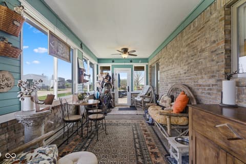 Photo of 5915 E 350 N, Franklin, IN