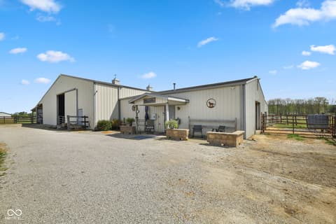 Photo of 5915 E 350 N, Franklin, IN