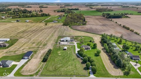 Photo of 5915 E 350 N, Franklin, IN