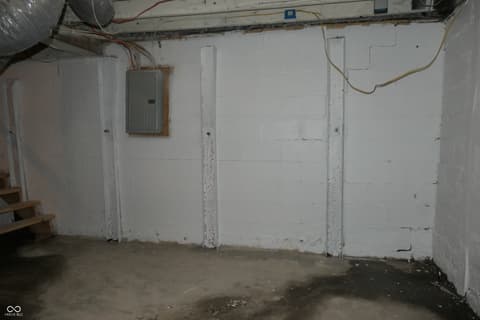 Photo of 614 N Chester Avenue, Indianapolis, IN