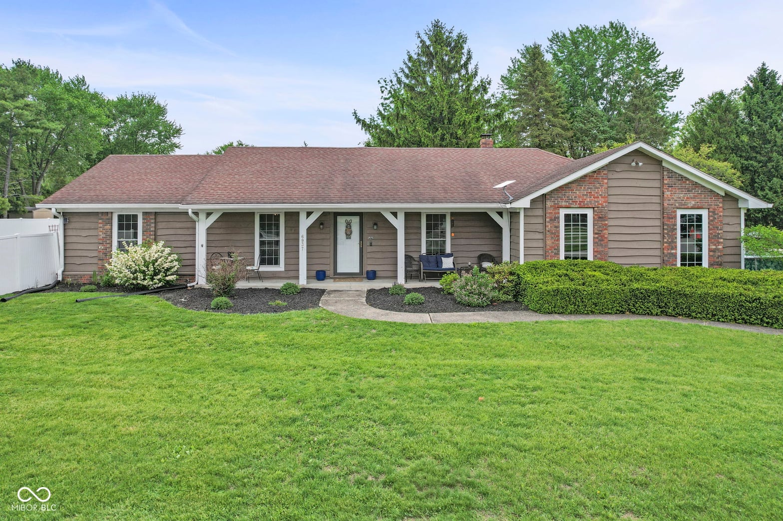 Photo of 6937 Weil Drive, Brownsburg, IN