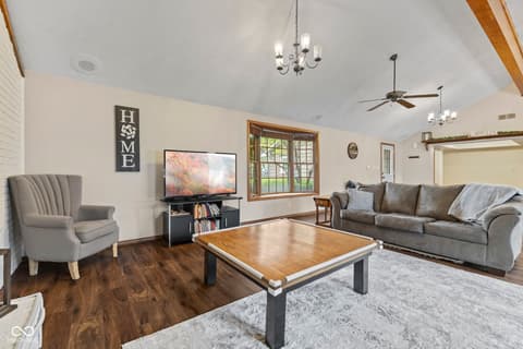 Photo of 6937 Weil Drive, Brownsburg, IN