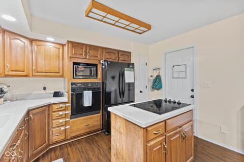 Photo of 6937 Weil Drive, Brownsburg, IN