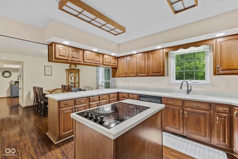 Photo of 6937 Weil Drive, Brownsburg, IN