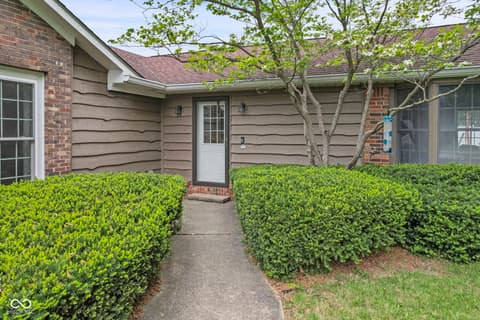 Photo of 6937 Weil Drive, Brownsburg, IN
