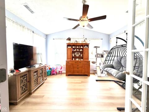 Photo of 1653 W Trimble Street, Greensburg, IN