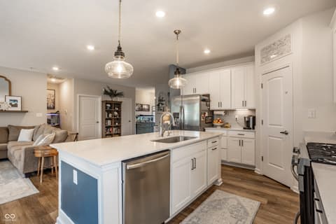 Photo of 9885 Canyon Lane, Pendleton, IN