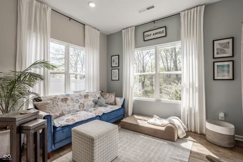 Photo of 9885 Canyon Lane, Pendleton, IN
