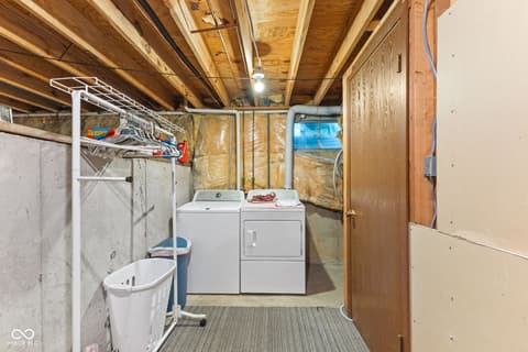 Laundry room at 3727 Oil Creek Drive, Indianapolis, IN