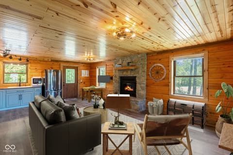 Photo of 755 Gatesville Road, Morgantown, IN