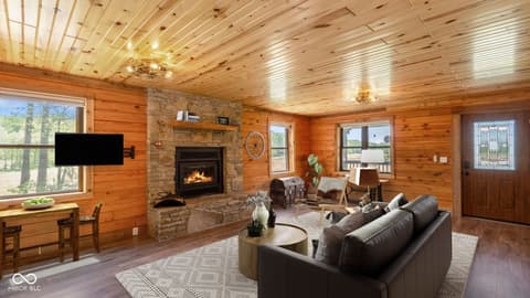 Photo of 755 Gatesville Road, Morgantown, IN