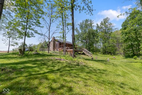 Yard at 755 Gatesville Road, Morgantown, IN