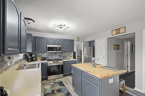 Photo of 3362 Shore Drive, Greenwood, IN