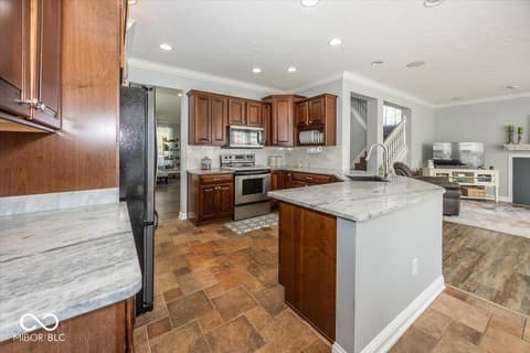 Photo of 1351 Turner Trace Place N, Avon, IN