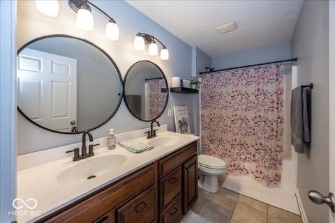 Photo of 1351 Turner Trace Place N, Avon, IN