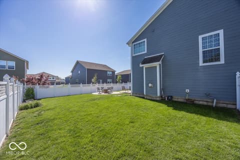 Photo of 1351 Turner Trace Place N, Avon, IN