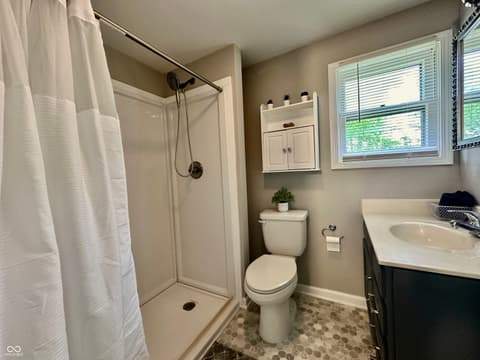 Photo of 8600 Owl Hollow Road, Poland, IN