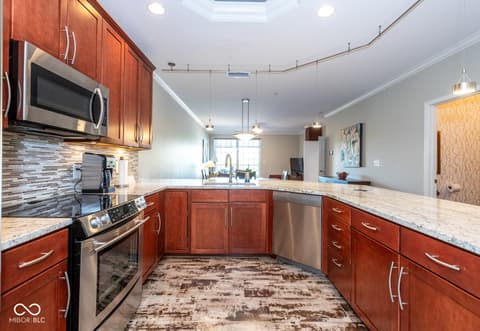 Photo of 435 Virginia Avenue, Indianapolis, IN