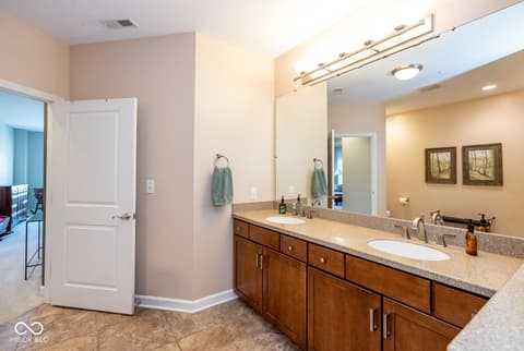 Photo of 435 Virginia Avenue, Indianapolis, IN