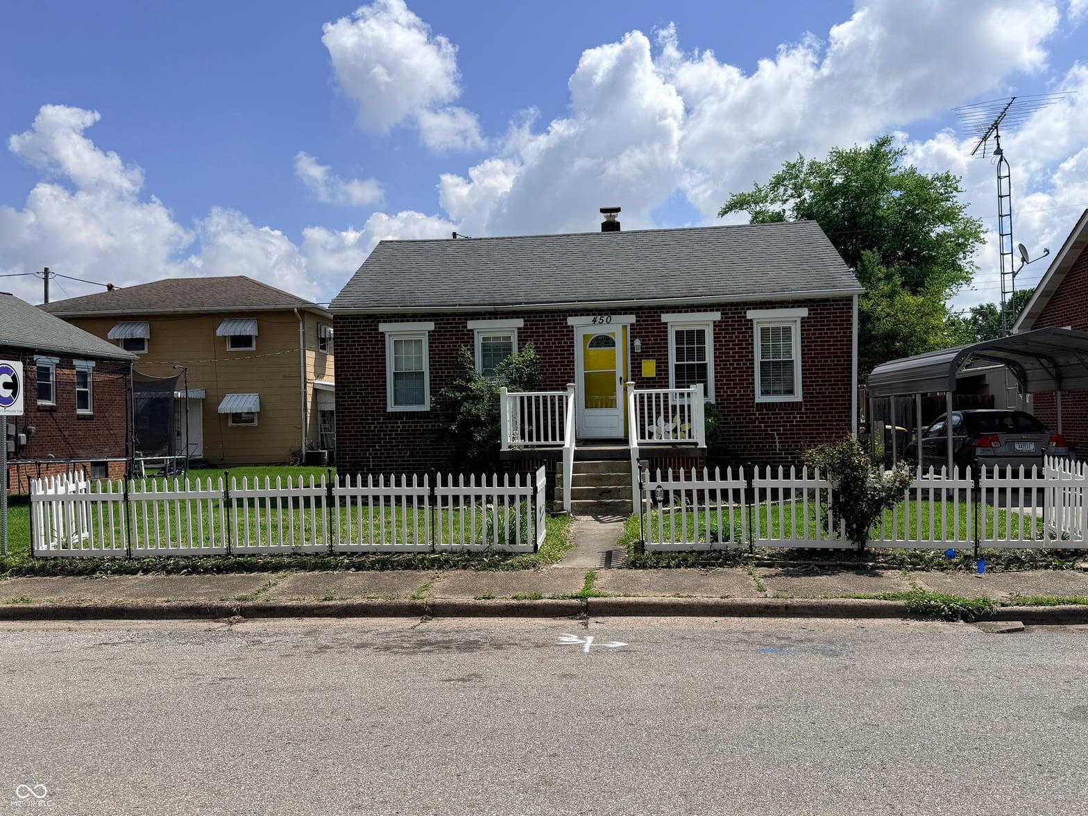 Photo of 450 Kessler Boulevard, Seymour, IN