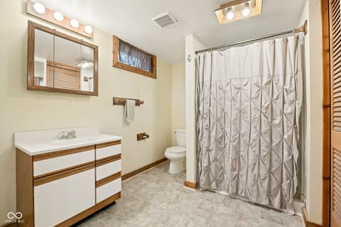 Photo of 1733 Marian Drive, Indianapolis, IN