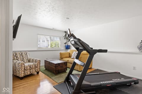 Photo of 8413 Clayhurst Drive, Indianapolis, IN