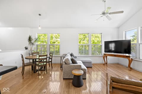 Photo of 8413 Clayhurst Drive, Indianapolis, IN