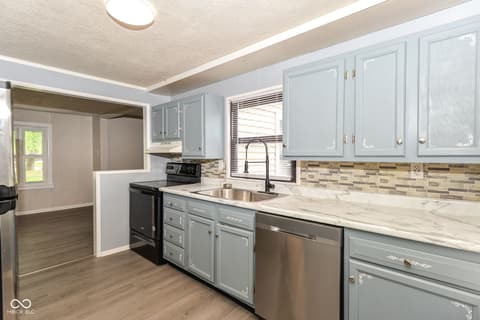 Photo of 1314 N High School Road, Indianapolis, IN