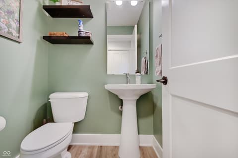 Photo of 48 Central Greens Boulevard, Indianapolis, IN