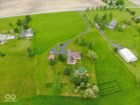 Aerial view at 1327 N 125 W, Franklin, IN